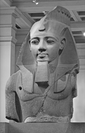RamsesII_Jean-Pierre%20Dalb%c3%a9ra_flickr.jpg